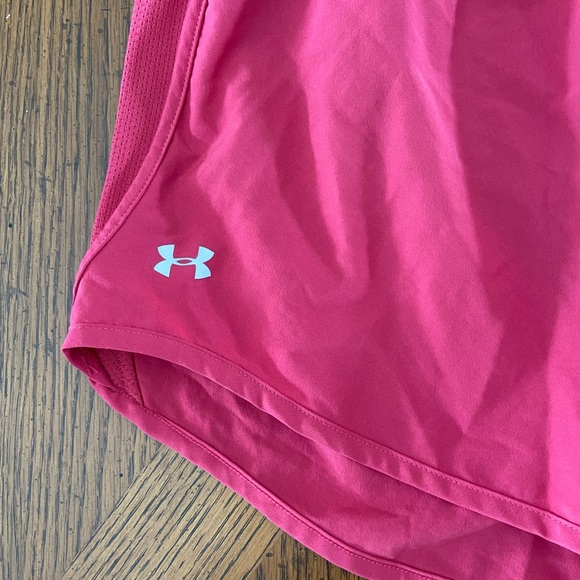 Under Armour shorts - Picture 2 of 6